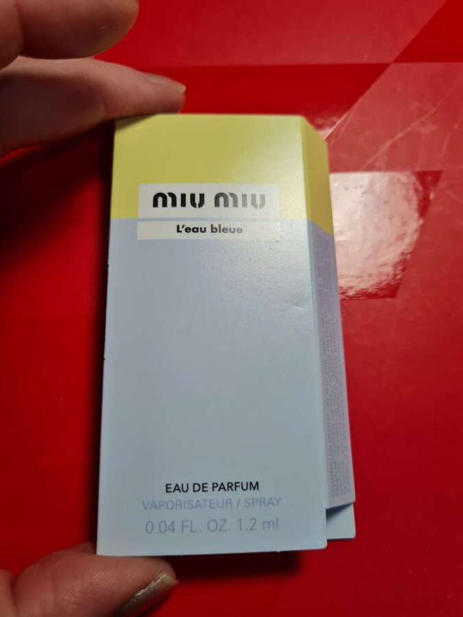 Hajuvesinäyte Miu Miu L'Eau Bleue