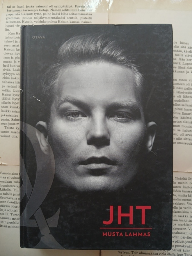 Mikko Aaltonen; Jare Tiihonen - JHT: Musta lammas (sid.)