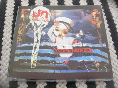 Velcra - Water Is Getting High (cds)