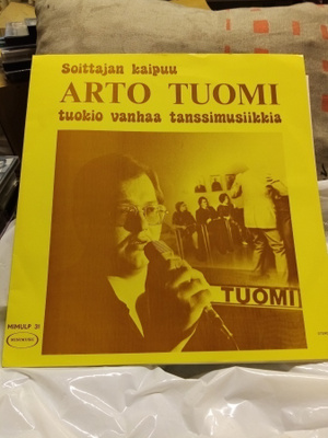 LP :  ARTO TUOMI  :  SOITTAJAN KAIPUU