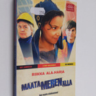 Riikka Ala-Harja : Maata meren alla - pikkukuva 1