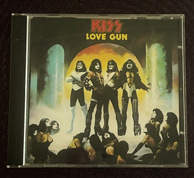 CD Kiss Love Gun, 1987