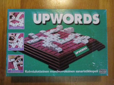 UPWORDS Kolmiulott. monikerr. sanaristikkopeli * lautapeli P