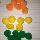 Pehmo pom pallero oranssi keltainen tai tummanvihreä - pikkukuva 1