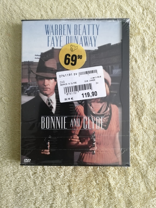 BONNIE AND CLYDE DVD *muoveissa*