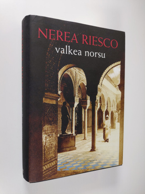 Nerea Riesco : Valkea norsu