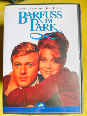 Paljain jaloin puistossa (1967) R Redford J Fonda Suomi TXT