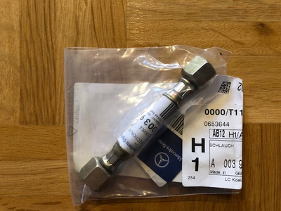 Mercedes polttoainepaluuletku uusi OM621 W110 A0039972882