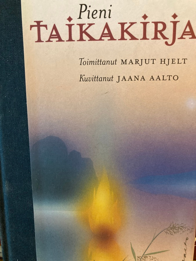 HJELT-AALTO: PIENI TAIKAKIRJA