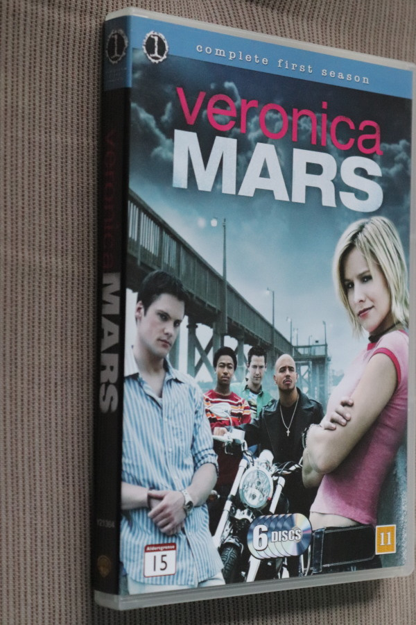 6DVD Veronica Mars kausi 1 ( 2004-2005 )
