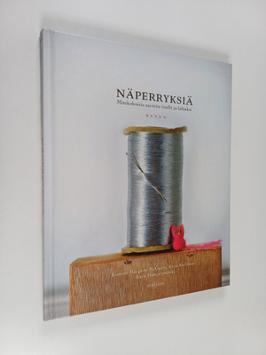 Margaret McGuire : Näperryksiä : minikokoisia aarteita it...