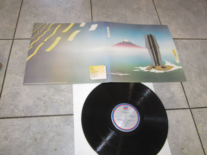 Camel – Nude : SKL 5323 ( hienokuntoinen LP )