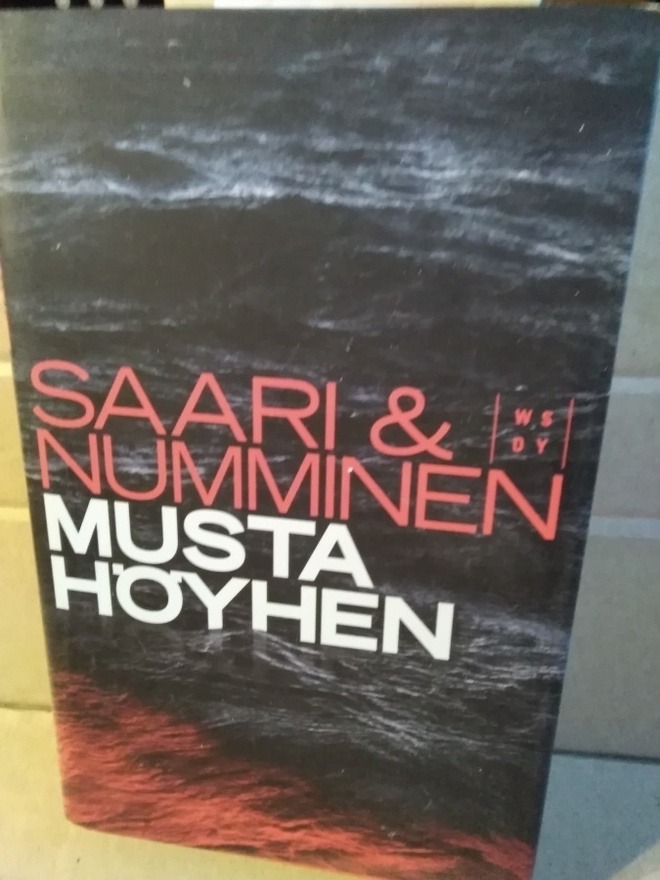 Saari & Numminen: Musta höyhen