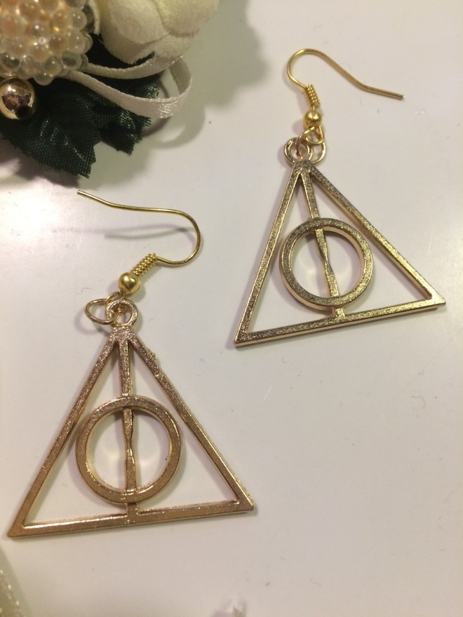 4 .. Harry Potter Kullanväriset Kauniit .. Korvakorut