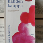 Saara Kinnunen - Kahden kauppa (pokkari) - pikkukuva 1