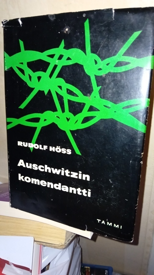 Höss : Auschwitzin komendantti ( SIS POSTIKULU )