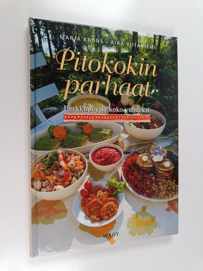 Marja Krons : Pitokokin parhaat : herkkupöytä koko vuodeksi
