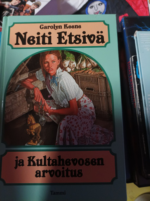 Neiti etsivä ja kultahevosen arvoitus