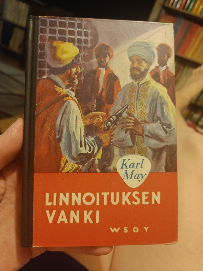 Karl May : Linnoituksen vanki