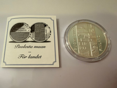 Hopeakolikko—10 euroa—Puolesta maan 2003 juhlaraha