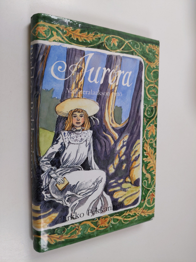 Pirkko Pekkarinen : Aurora, Vaahteralaakson tyttö