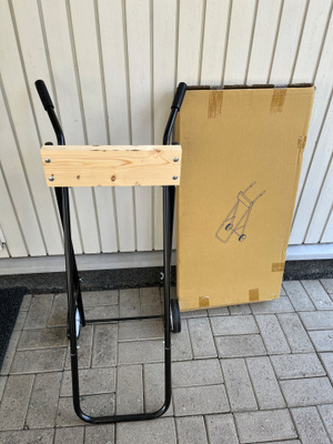 Perämoottorin siirtokärry