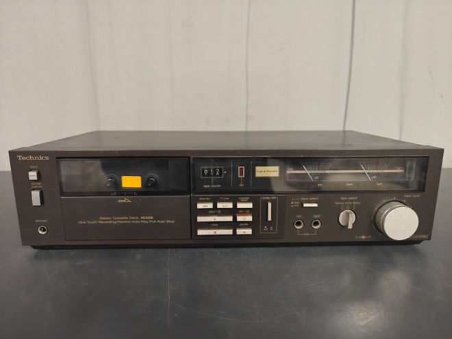 Dekki Technics RS-M206