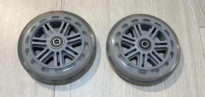 Potkulaudan/skuutin renkaat (2 kpl) 120mm 5"