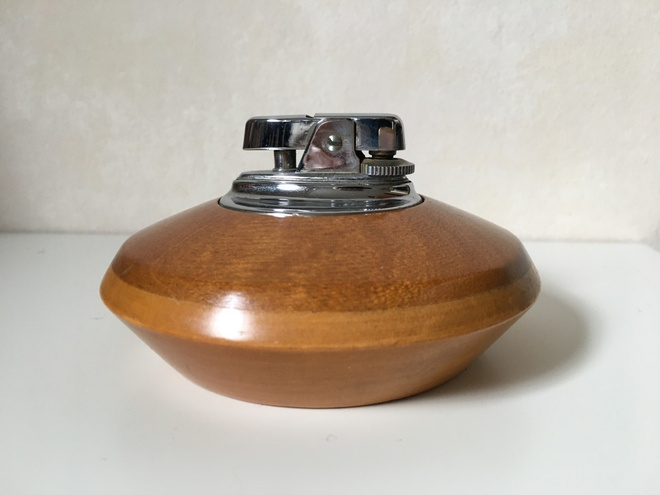 Ronson SYTYTIN - Patented,  pöytäsytytin, puurunko, Ø 10cm