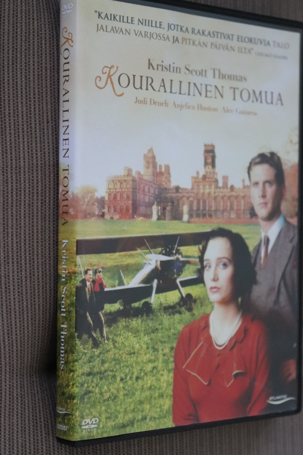 DVD Kourallinen tomua ( 1988 Kristin Scott Thomas )