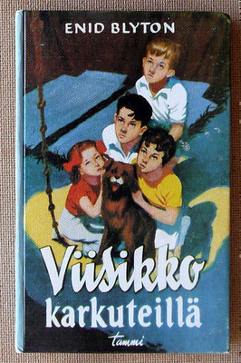 Enid Blyton: Viisikko -sarjaa 1960-luvulta
