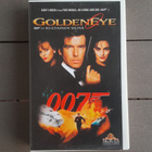 VHS: Goldeneye / 007 Ja Kultainen Silmä (Pierce Brosnan 1995 - pikkukuva 1