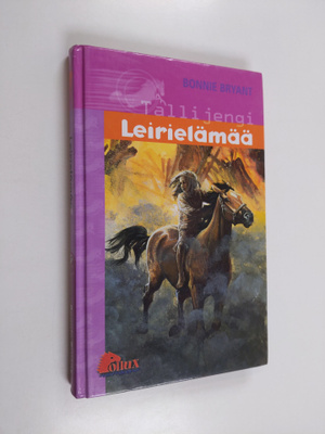 Bonnie Bryant : Leirielämää