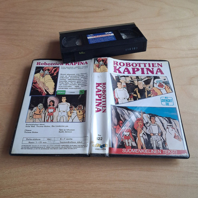 Robottien kapina VHS