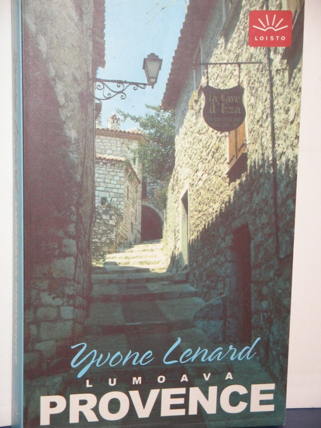 Yvone Lenard : LUMOAVA PROVENCE