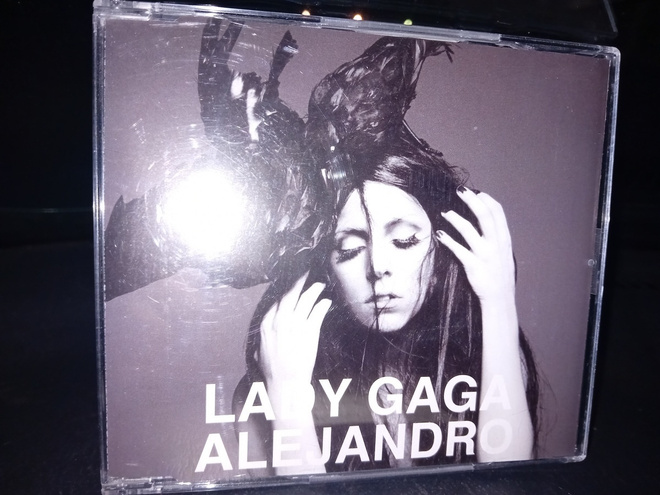 Cds promo Lady Gaga  : Alejandro ( SIS POSTIKULU  )