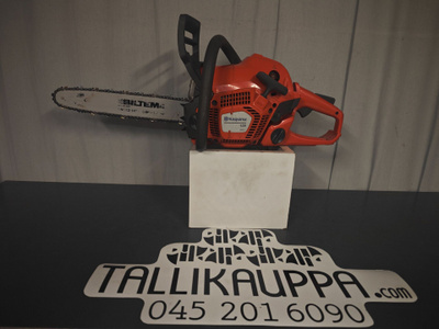 Moottorisaha HUSGVARNA 135