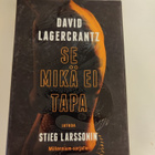David Lagercrantz; Se mikä ei tapa - pikkukuva 1