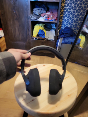 Logitech pelikuulokkeet
