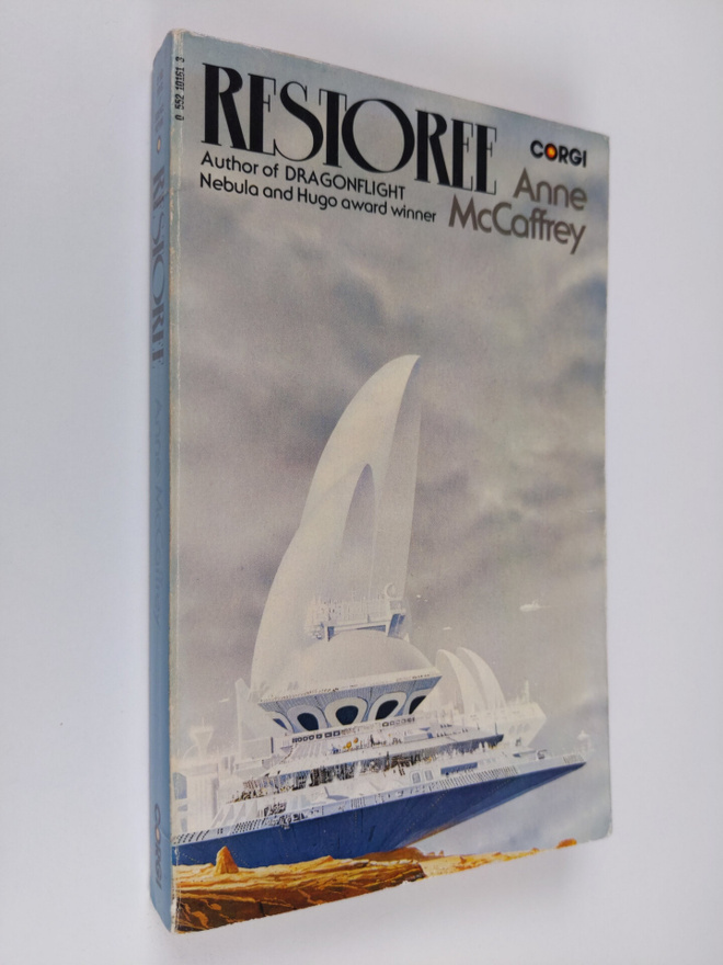 Anne McCaffrey : Restoree