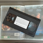 VHS: Kultaiset Aamut - Siniset Illat (Elizabeth Perkins 1995 - pikkukuva 5
