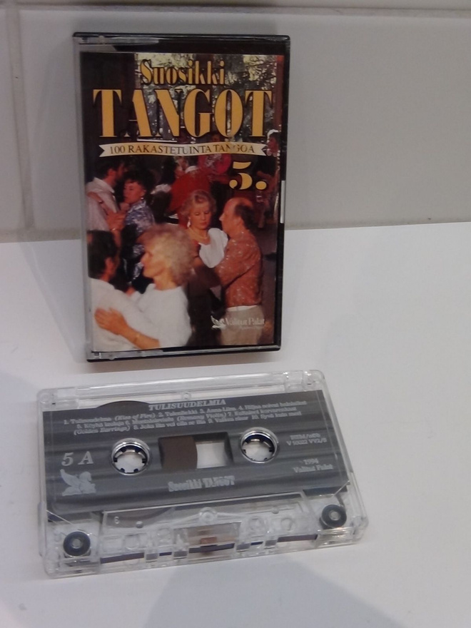 SUOSIKKI TANGOT,PIENIMÄKI,KAUNISTO,TAMMI, RAHKONEN ....