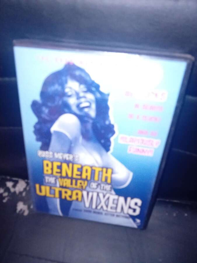 DVD Beneath the Valley of the Ultravixens ( UUSI )