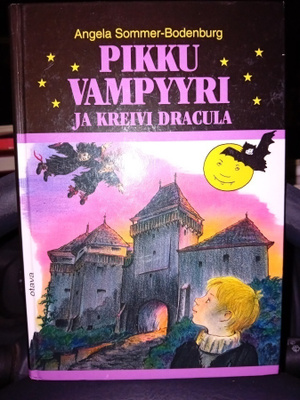 Sommer-Bodenburg :  Pikku vampyyri ja Kreivi Dracula ( SIS P