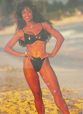 Swimwear illustrated keräilykortti