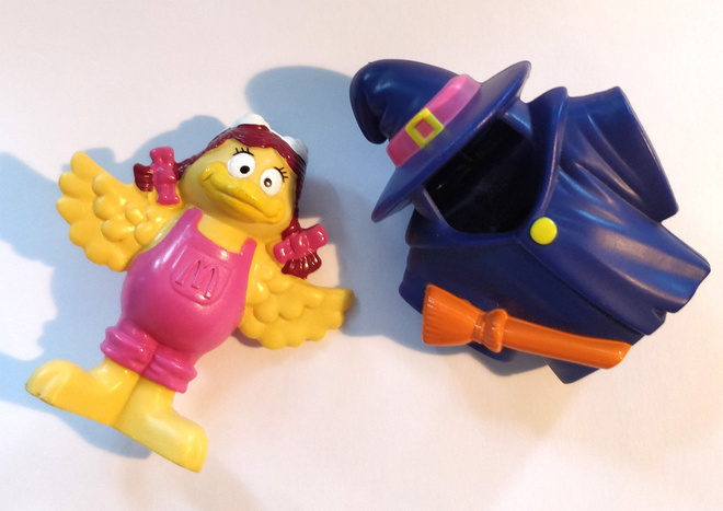 Happy meal FIGUURI yllätysesine