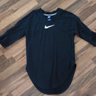 Nike paita pyöristetyllä helmalla koko S - pikkukuva 2