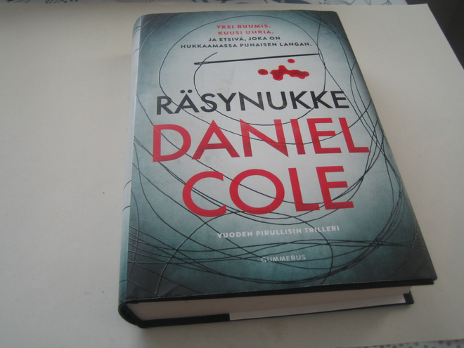 Daniel Cole - Räsynukke (2017)