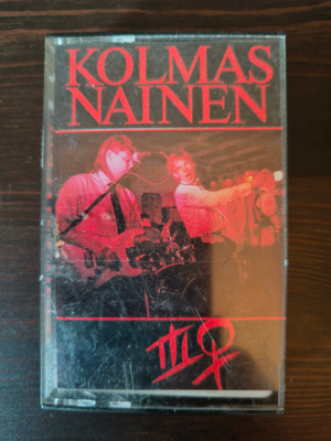 Kolmas Nainen : Kolmas Nainen