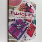 Jane Means : Paketoi kauniisti : parhaat ideat näyttäviin... - pikkukuva 1